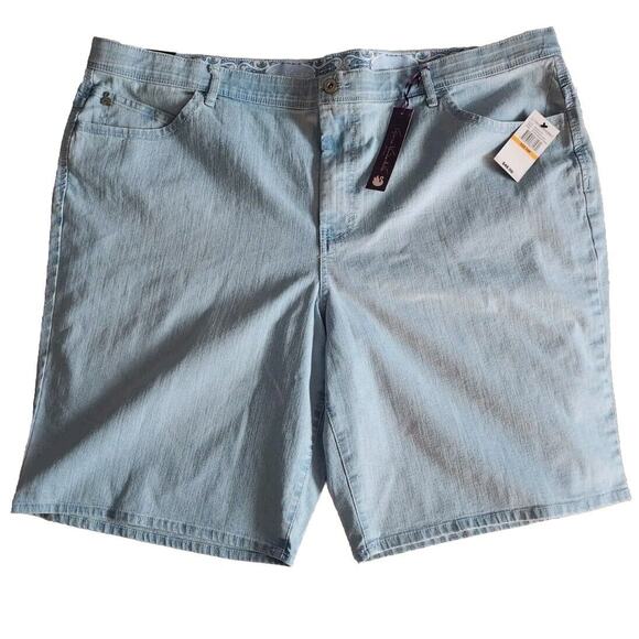Gloria Vanderbilt Gloria Walking Short Women's sz 24W Light Wash Blue Denim jean - Picture 1 of 12